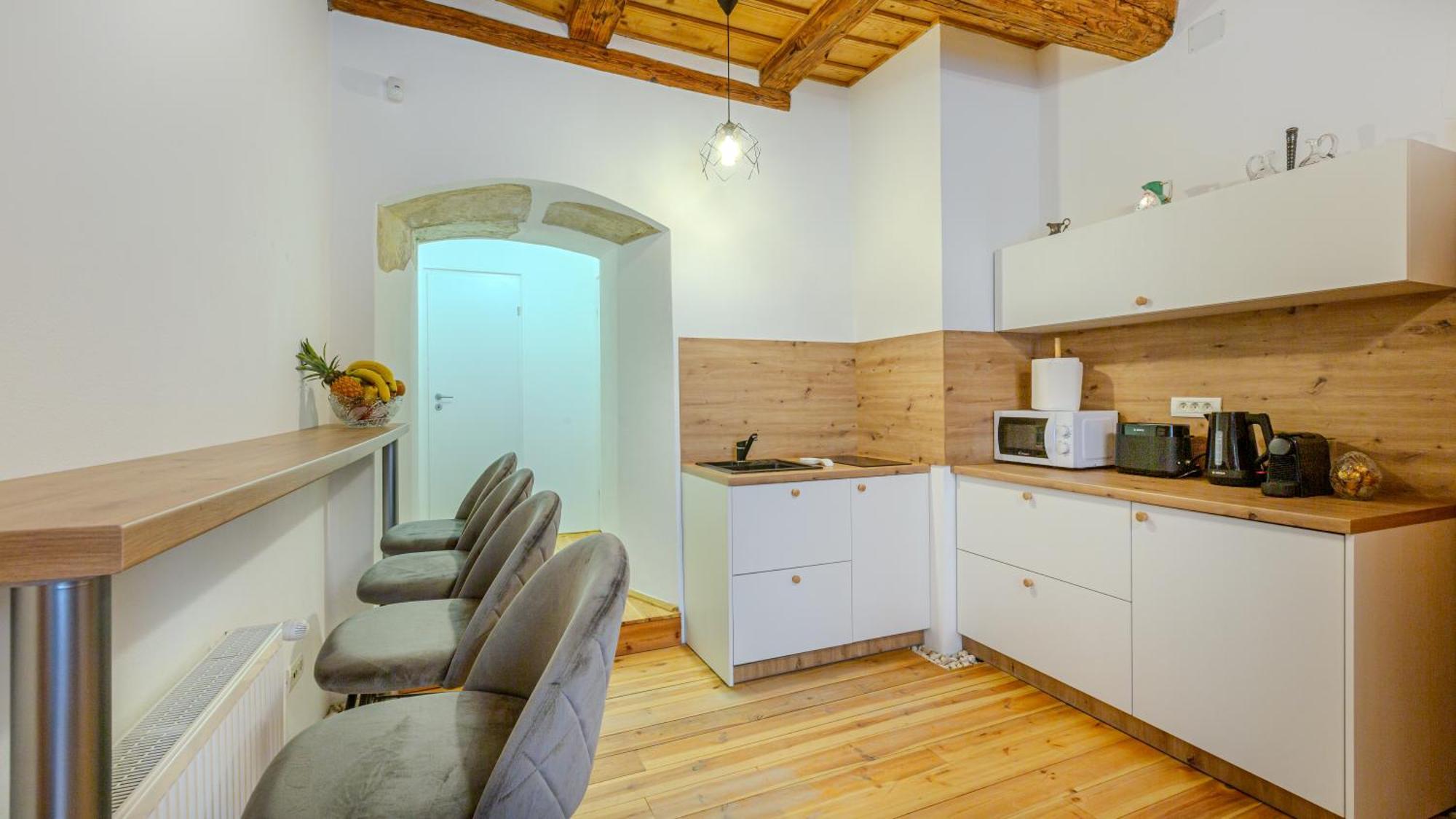 Ch6 By Rentable Apartment Brasov Exterior photo