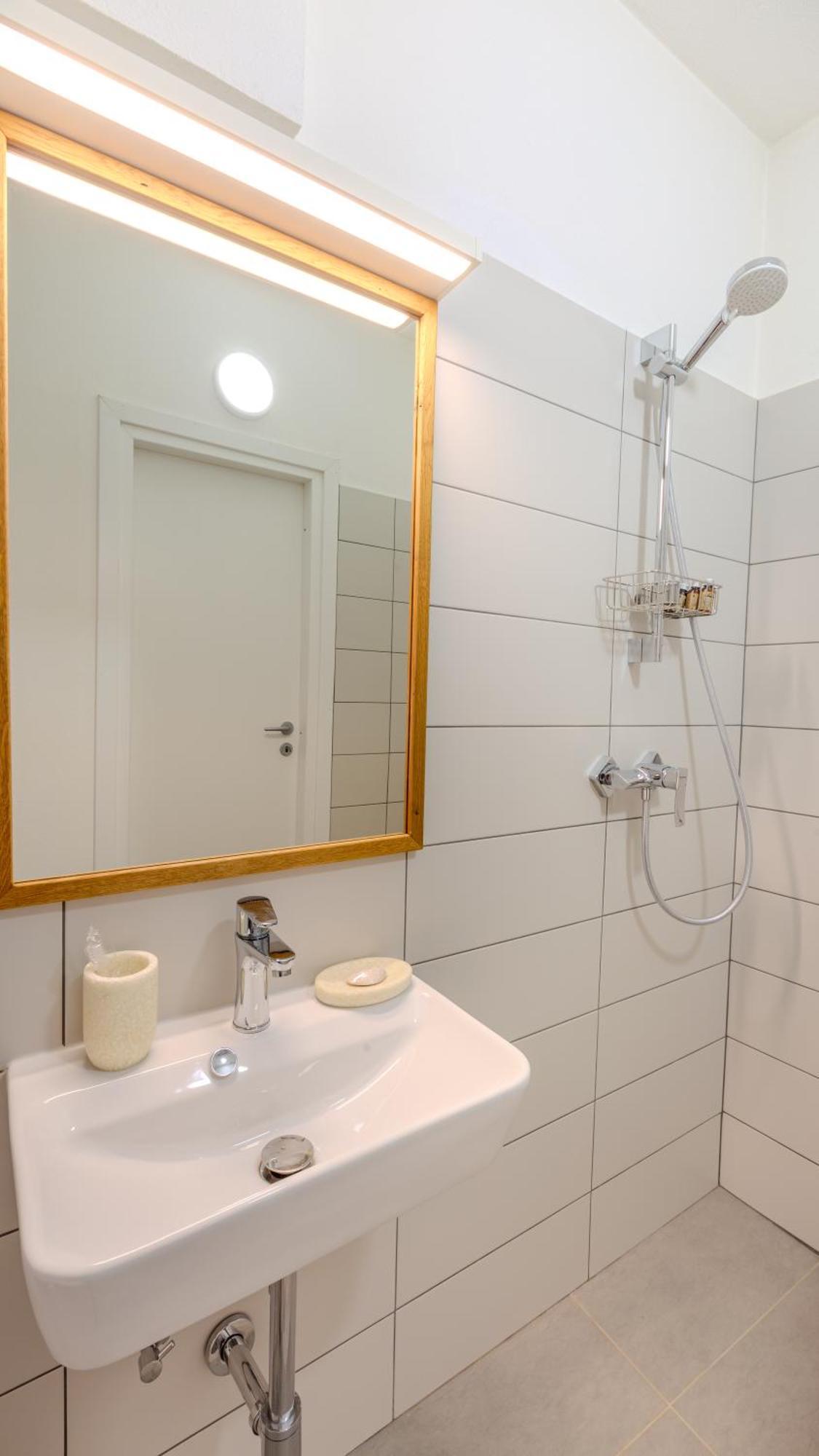 Ch6 By Rentable Apartment Brasov Exterior photo